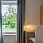 Hotel Chateau De La Marliere