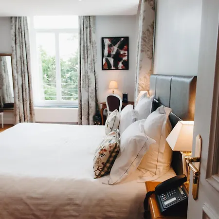 马里埃尔城堡酒店 酒店 Fourmies