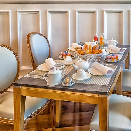 Chateau De La Marliere Hotel