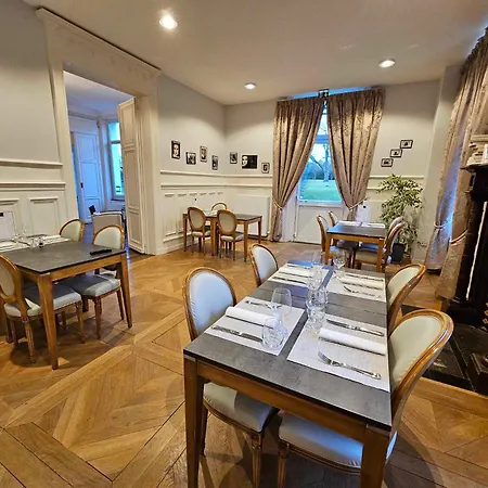 Chateau De La Marliere Hotel 3*