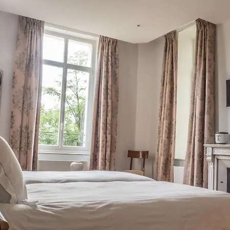Hotel Chateau De La Marliere 3*