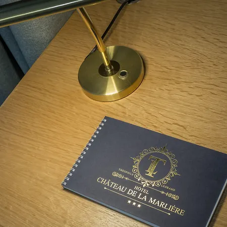 马里埃尔城堡酒店