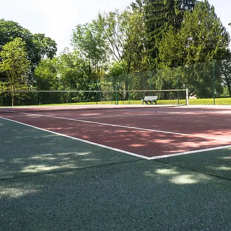 马里埃尔城堡酒店 酒店 3*