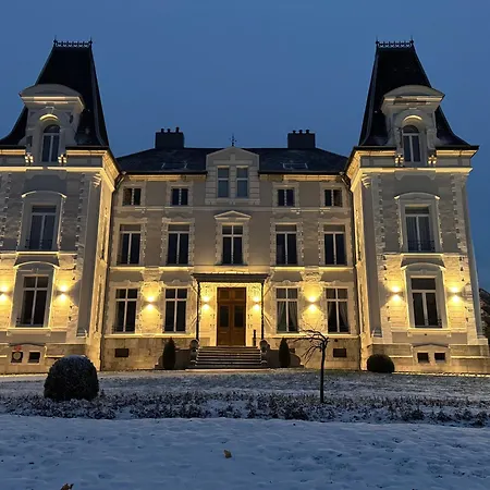 Hotel Chateau De La Marliere 3*