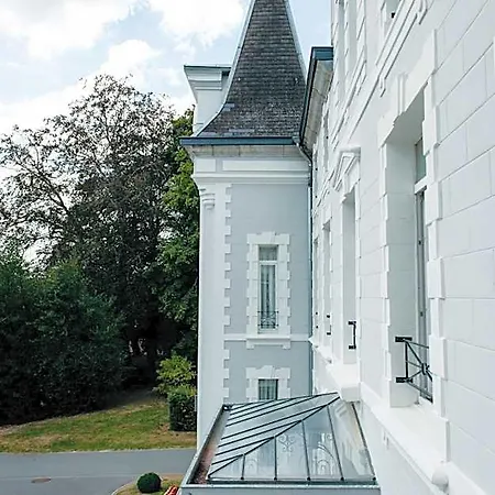 Chateau De La Marliere מלון