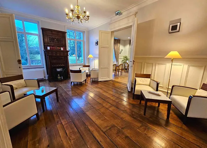 Hotel Chateau De La Marliere