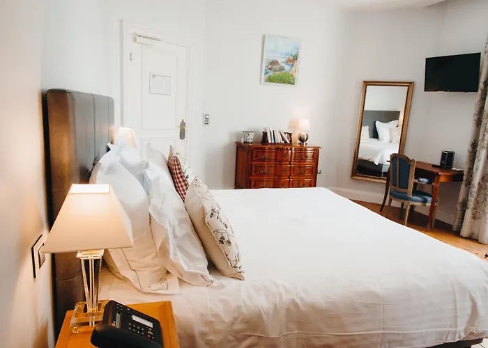 Chateau De La Marliere 3*