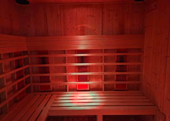 Hotel Chateau De La Marliere