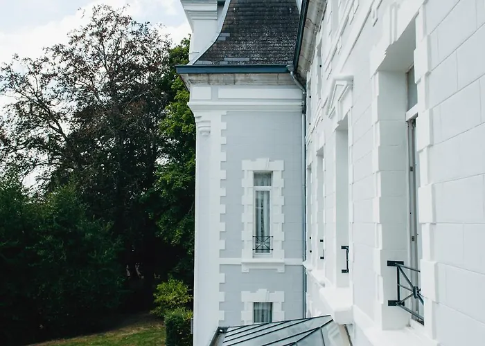 Chateau De La Marliere