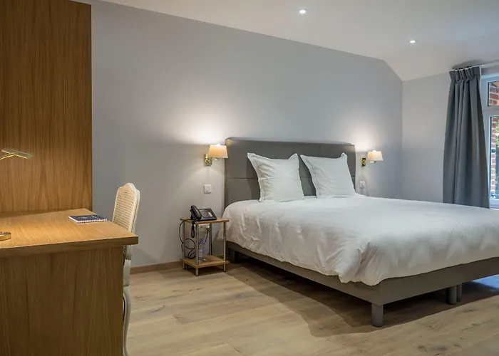 Chateau De La Marliere Hotel 3*