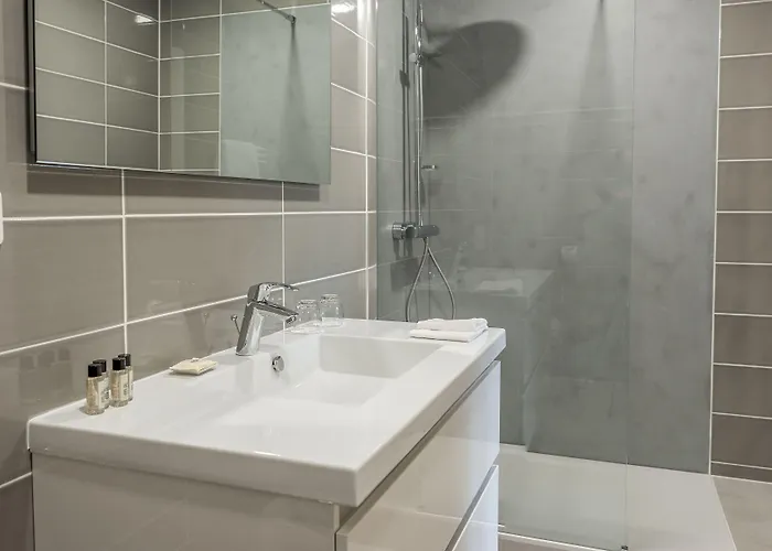 Hotel Chateau De La Marliere